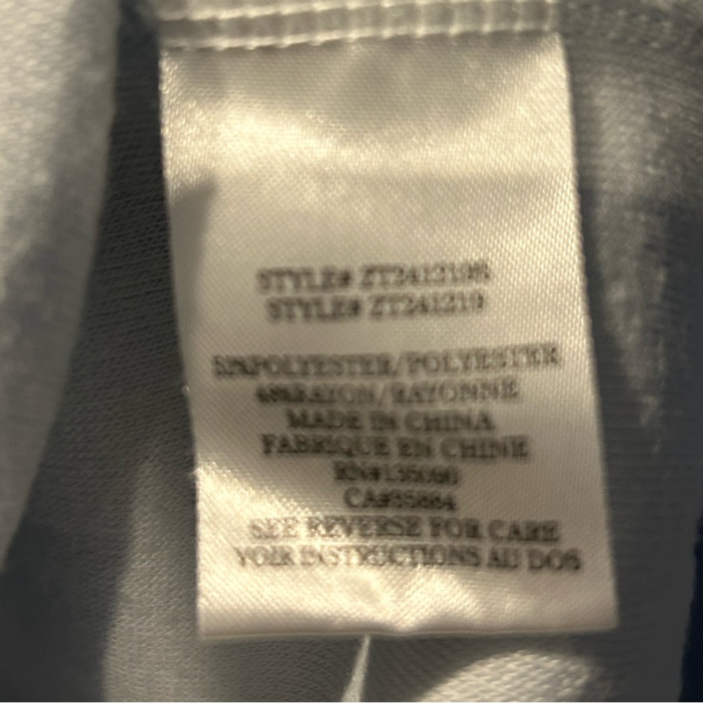🌻Z SUPPLY light blue pullover - Picture 5 of 5